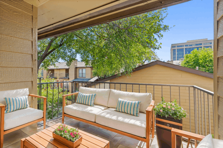 Schools Near Regal Court: A Guide for Families in Dallas ISD